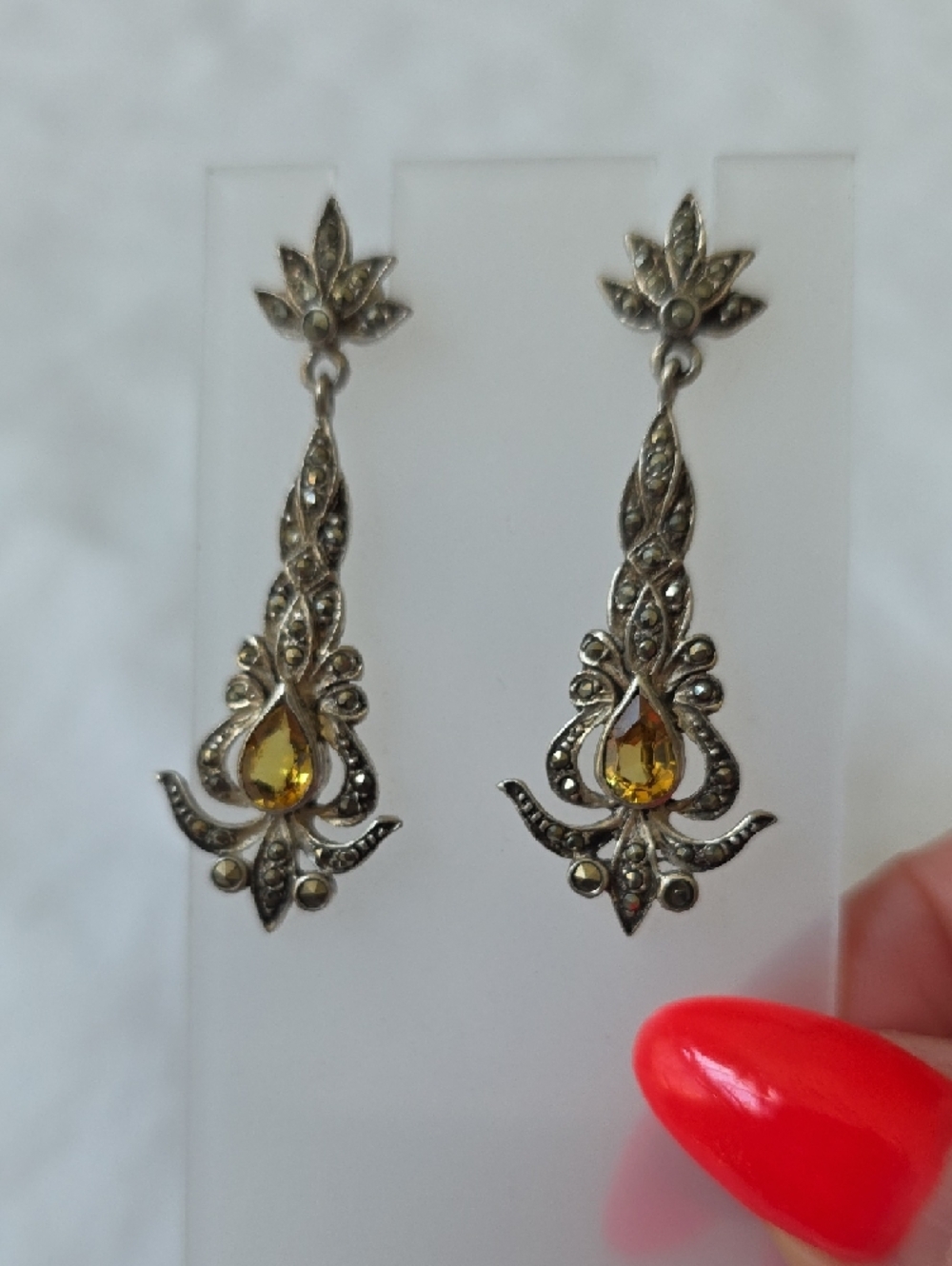 Elegant Sterling Silver Vintage Dangle Earrings with Yellow Gemstone - Picture 2 of 5